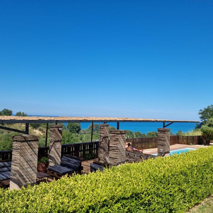 Casale Orgogliosa Hotel ซานวีโต เคียตีโน ภายนอก รูปภาพ